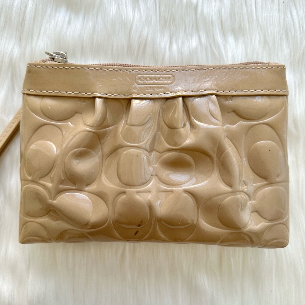 COACH LUXURY WRISTLET
